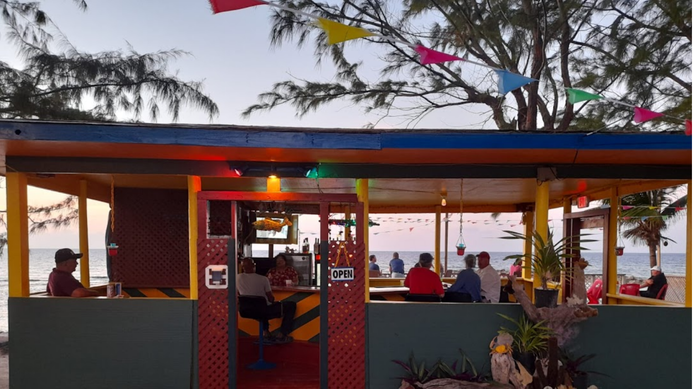 Sunset Oceanview Beach Bar - McCoy's Local Bar