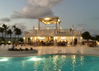 Beach Bar (Reef Resort) Beach Bar (Reef Resort)